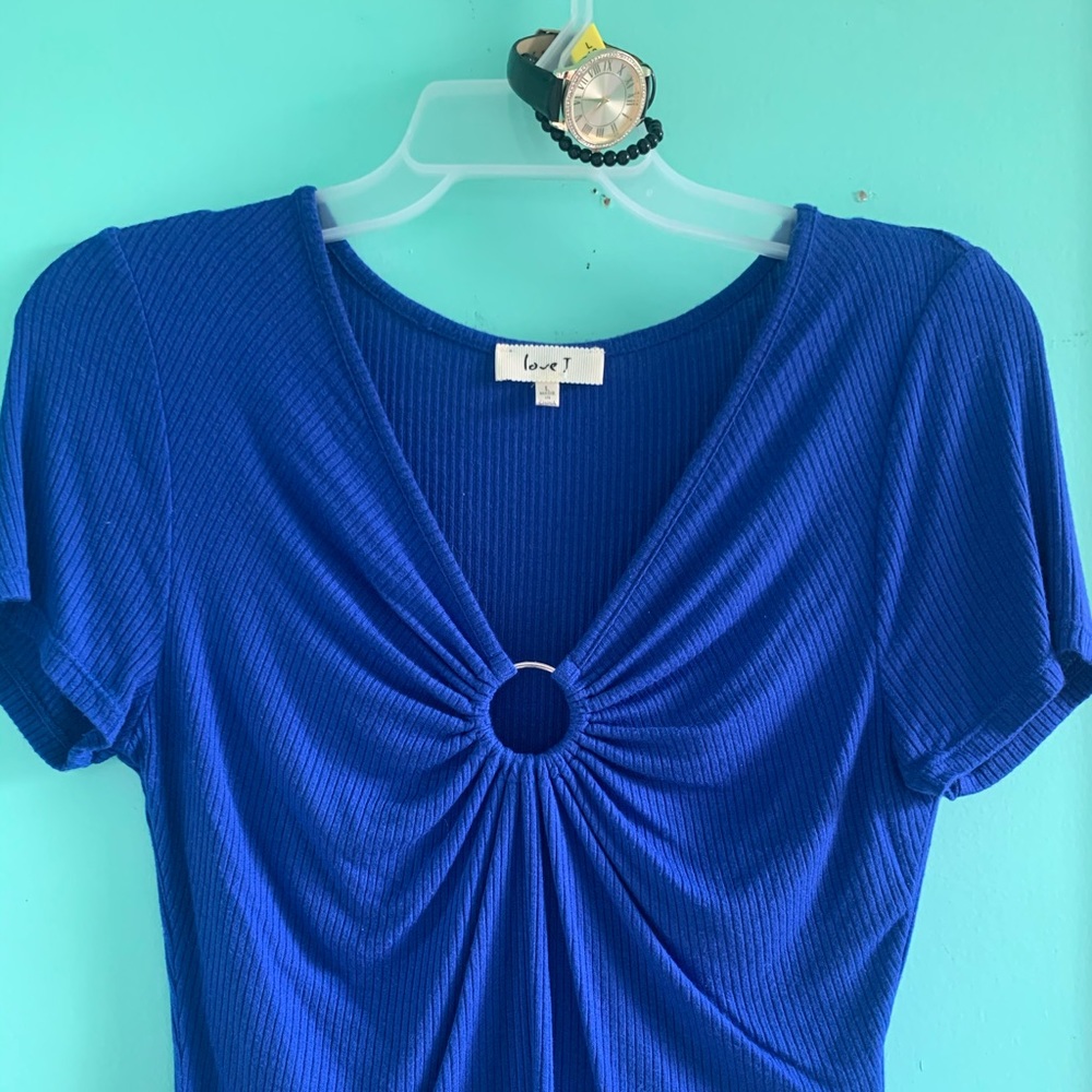 Cute top 🤩